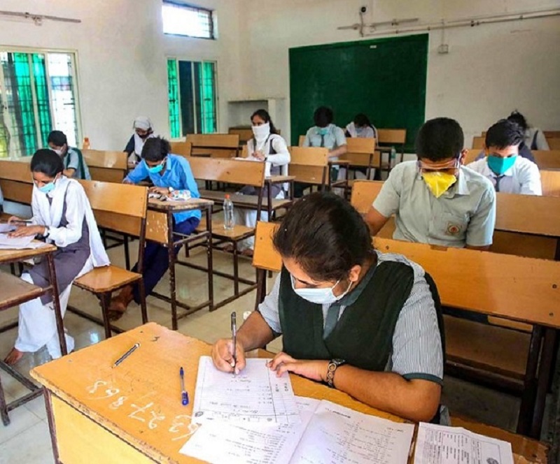 यूपी में 19 से खुलेंगे स्कूल, 50 फीसदी विद्यार्थियों को ही बुलाया जा सकेगा