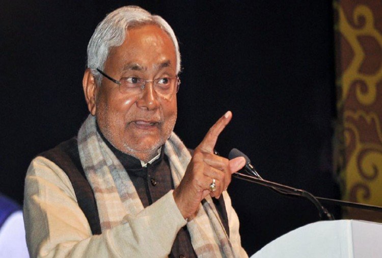 चुनाव के वक्त दोस्त और दुश्मन को पहचान नहीं पाए : नीतीश