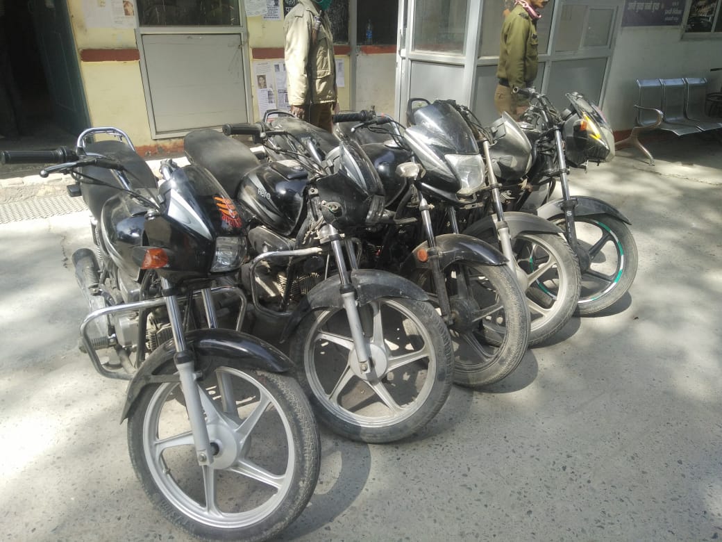 शहर से बाइक चोरी करने वाले चारों युवक निकले रम्पुरा के