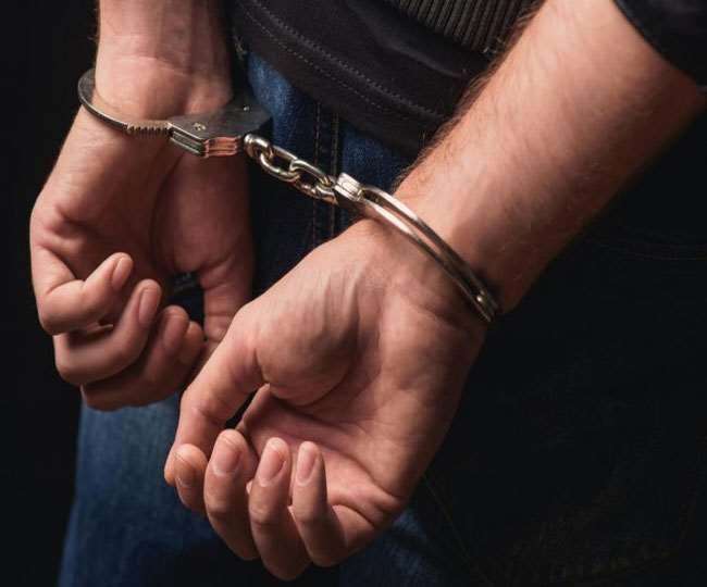 दबंगई करने पहुंचे थे, हिरासत में लिए गए ठाकुर प्रेम प्रकाश सिंह के बेटे