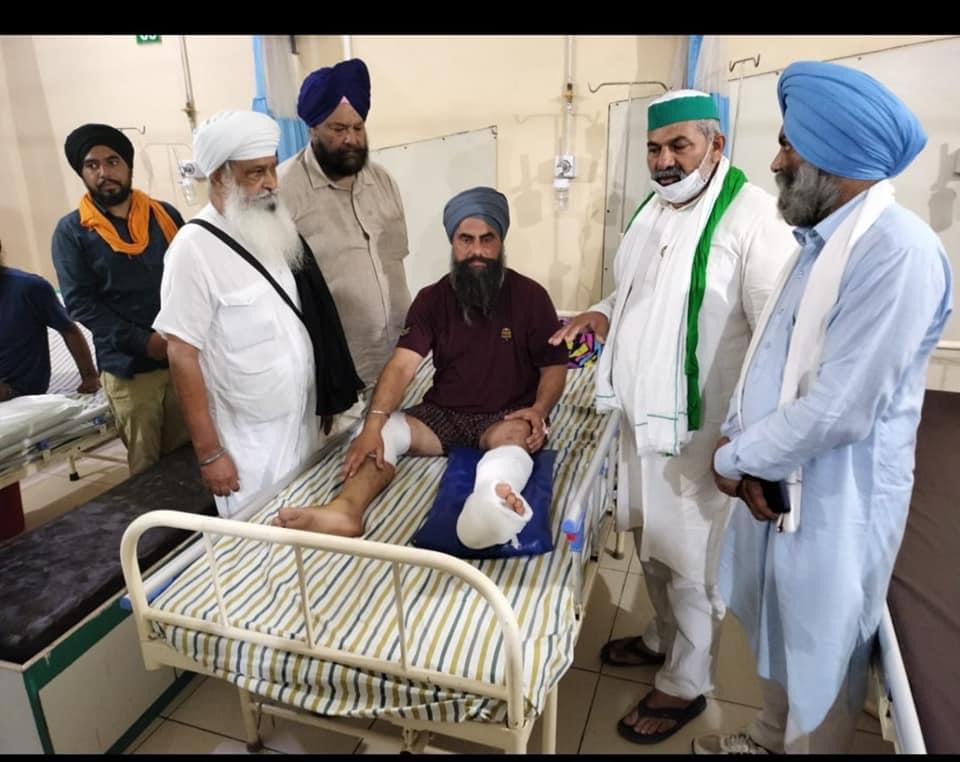 घायलों का हाल जानने चीमा हॉस्पिटल पहुंचे राकेश टिकैत